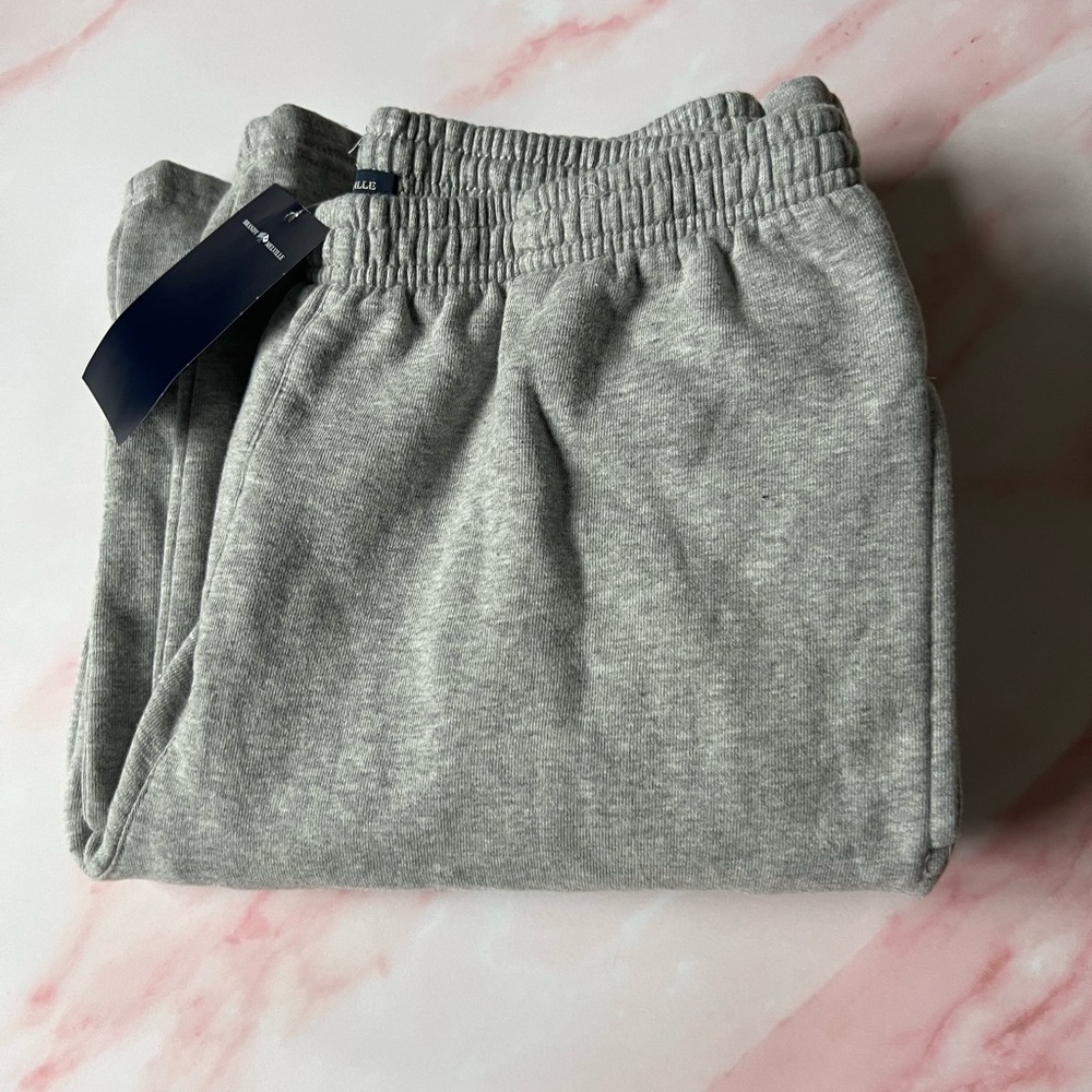 Brandy Melville sweatpants